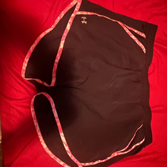 Under armour shorts - Picture 4 of 4